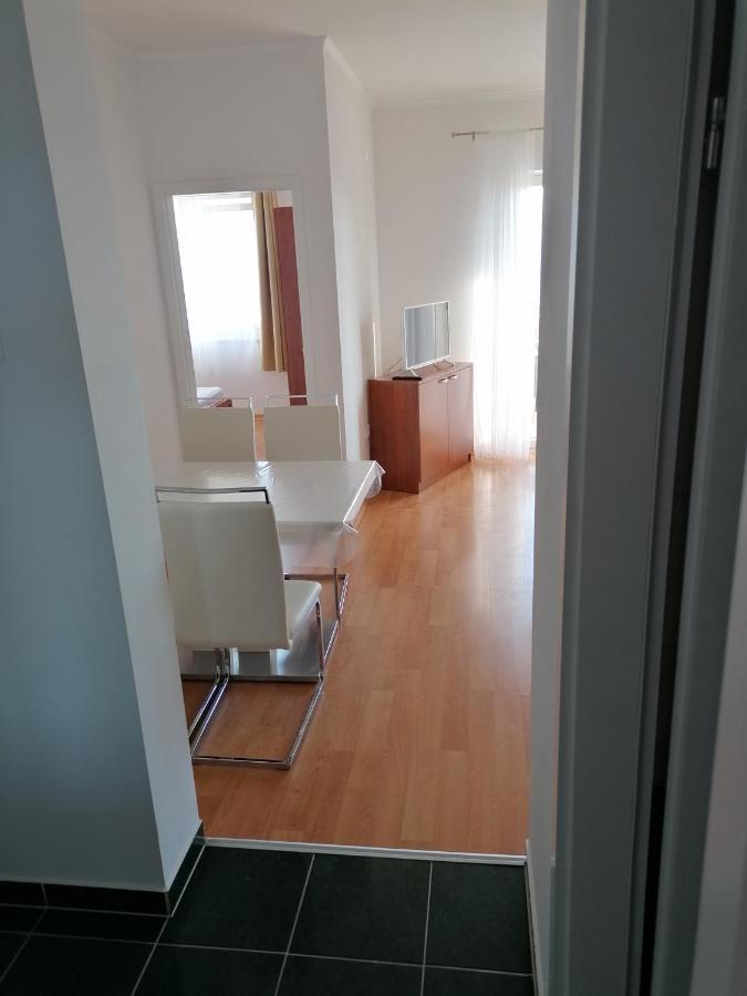 Apartments Dinko Duće Eksteriør bilde