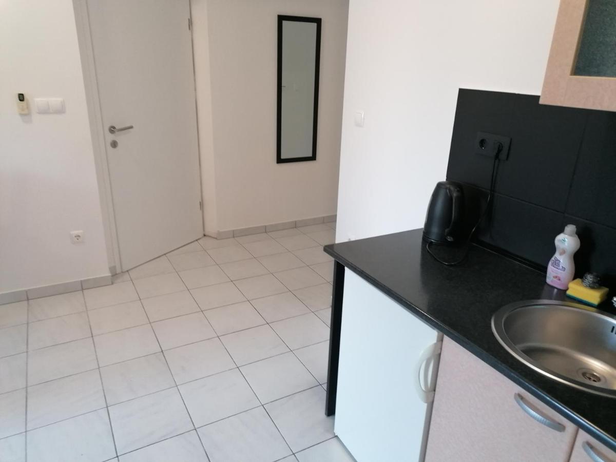 Apartments Dinko Duće Eksteriør bilde
