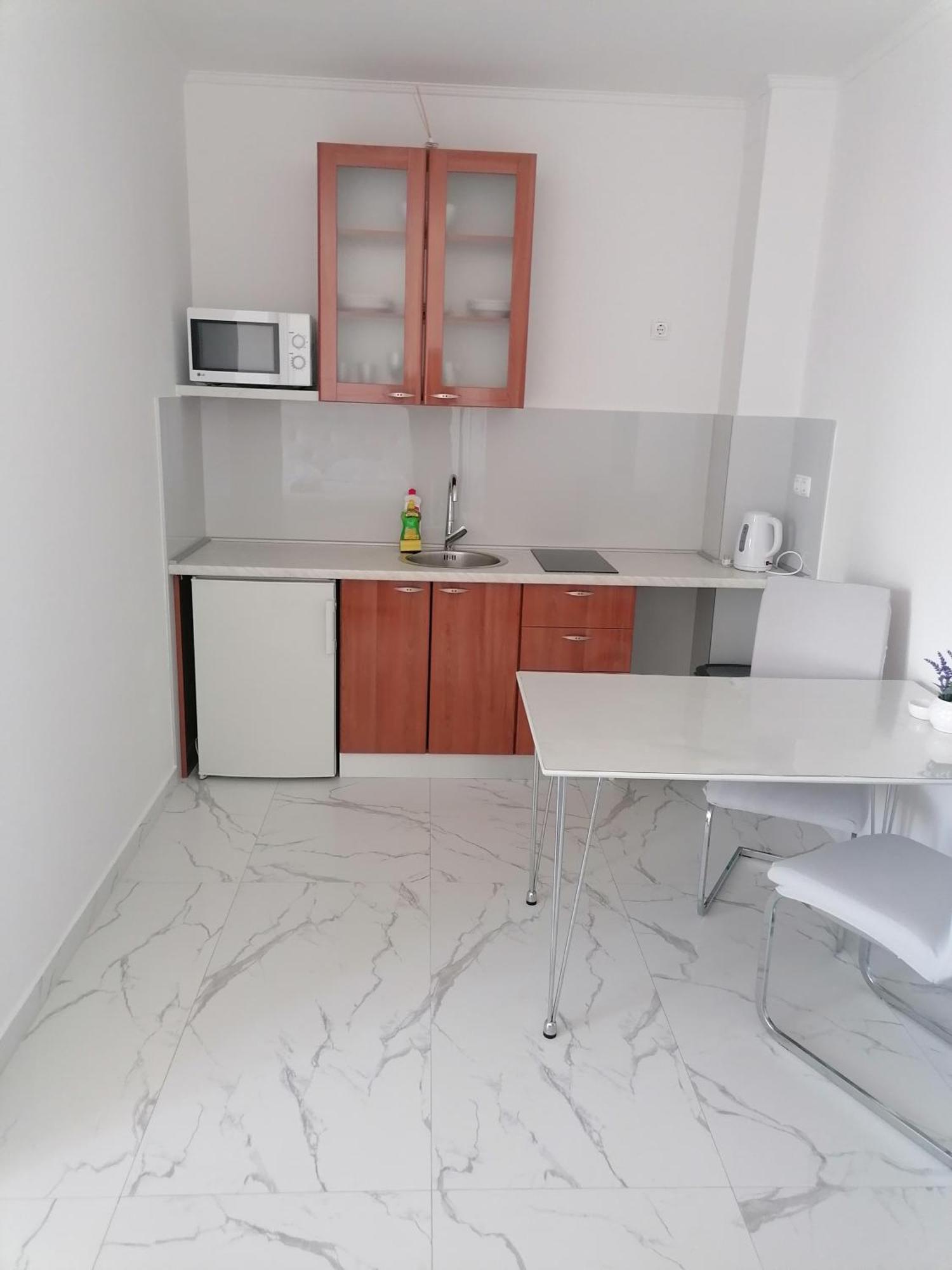 Apartments Dinko Duće Eksteriør bilde